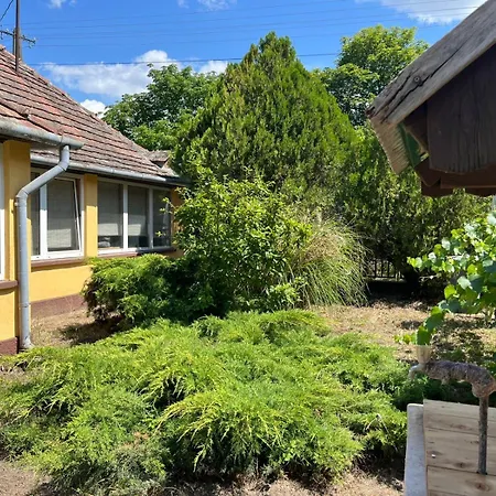 Tengelice-ház Apartman *