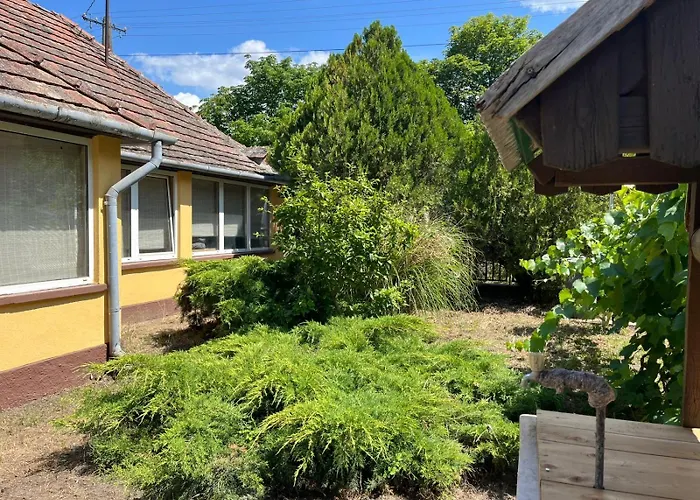 Tengelice-haz Apartament *